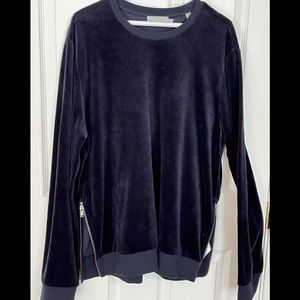 Vince Sz. Large Long Sleeve  Navy Velour  Top With Zipper sides
